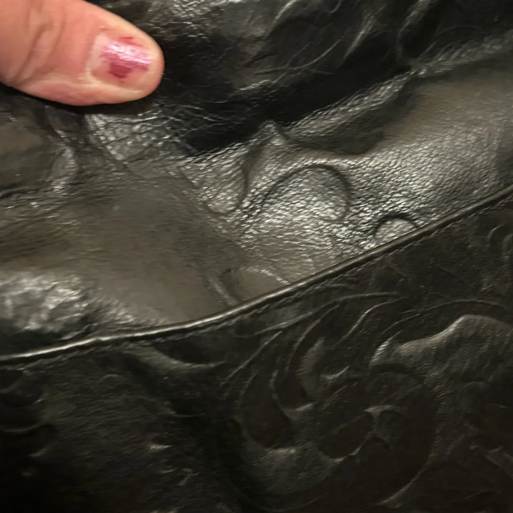 St. John’s Bay-Embossed Leather shoulder bag